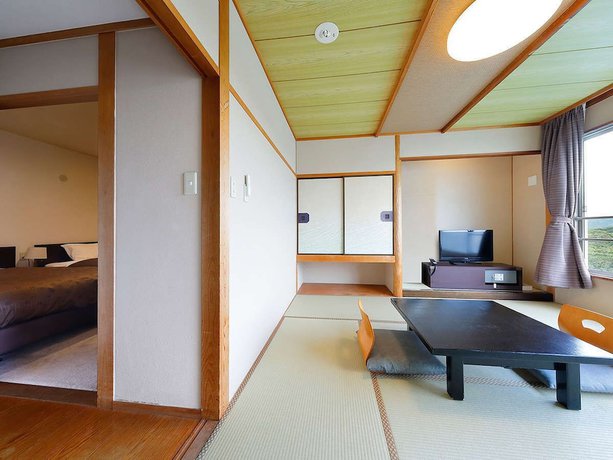 Imagen de la habitación del Hotel Ooedo Onsen Monogatari Iseshima. Foto 15