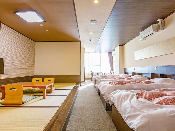 Imagen de la habitación del Hotel Ooedo Onsen Monogatari Minoh Kanko. Foto 10