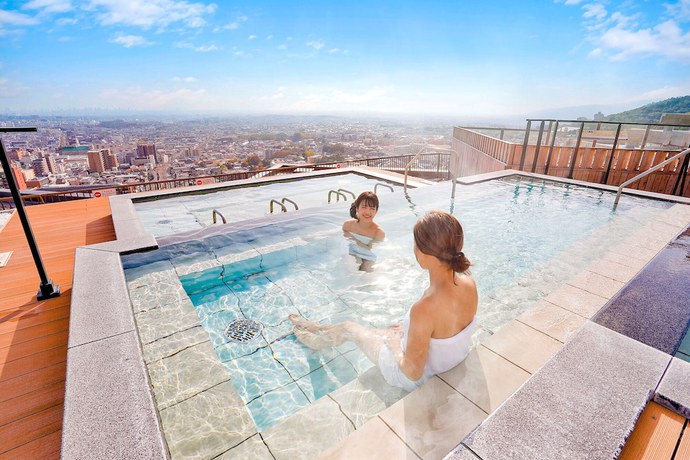 Imagen general del Hotel Ooedo Onsen Monogatari Minoh Kanko. Foto 4
