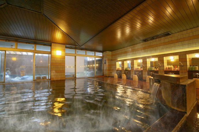 Imagen general del Hotel Ooedo Onsen Monogatari Premium Ito Hotel New Okabe. Foto 3