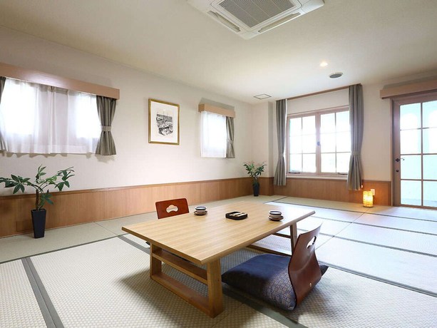 Imagen de la habitación del Hotel Ooedo Onsen Monogatari Reoma no Mori. Foto 7