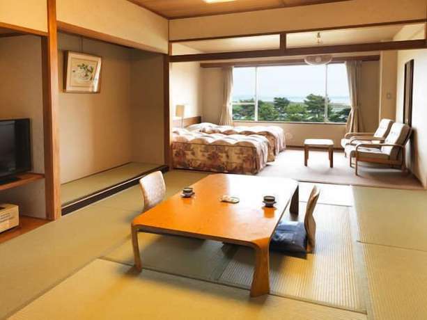 Imagen de la habitación del Hotel Ooedo Onsen Monogatari Sokan. Foto 8