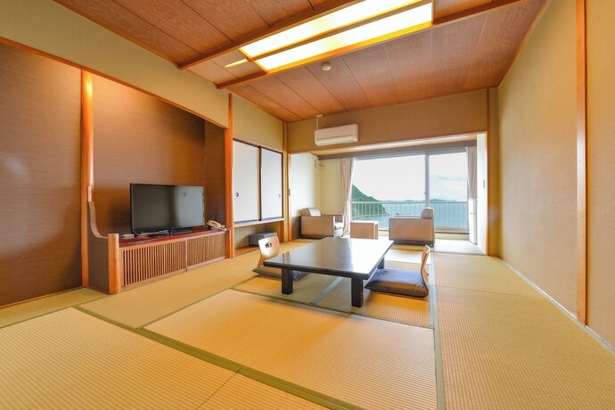 Imagen de la habitación del Hotel Ooedo Onsen Monogatari Suiyotei. Foto 18