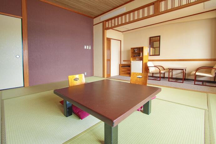 Imagen de la habitación del Hotel Ooedo Onsen Monogatari Toi Marine. Foto 16
