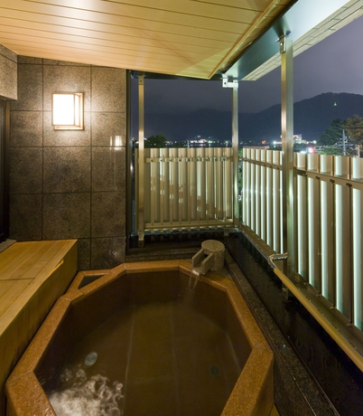 Imagen de la habitación del Hotel Ooike. Foto 8