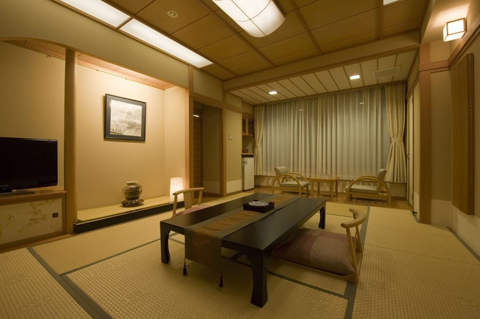 Imagen de los interiores del Hotel Ooike. Foto 13