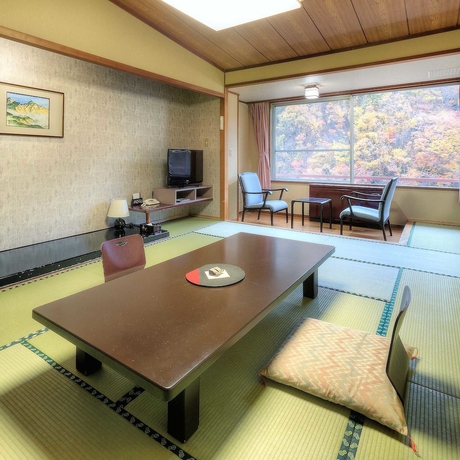 Imagen de la habitación del Hotel Ookawaso. Foto 10