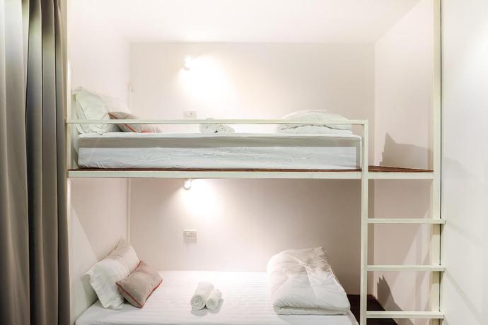 Imagen de la habitación del Hotel Oon Poshtel. Foto 8