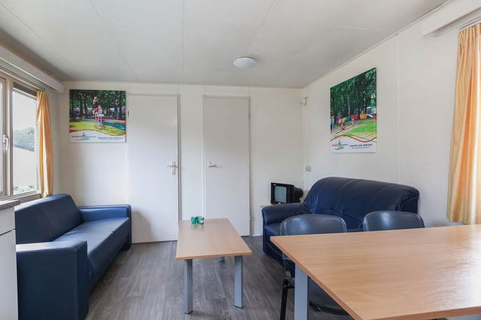 Imagen de los interiores del Hotel Oostappen Vakantiepark Arnhem. Foto 15