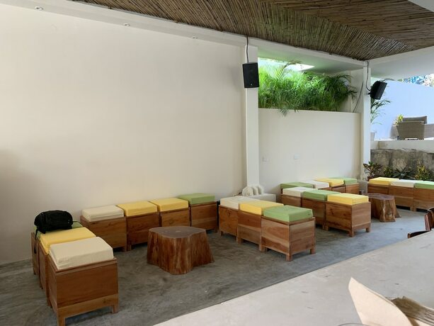 Imagen general del Hotel Oostel Smart Capsule Hostel - Tulum Pueblo. Foto 3