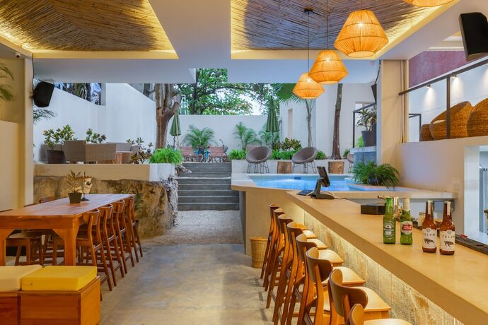 Imagen general del Hotel Oostel Smart Capsule Hostel - Tulum Pueblo. Foto 5