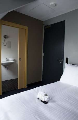 Imagen de la habitación del Hotel Oostereiland - Gevangenis. Foto 12