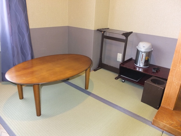 Imagen de la habitación del Hotel Ootaki. Foto 13