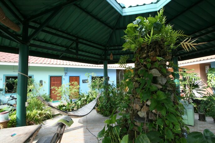 Imagen general del Hotel Ooy\'s Garden Resort. Foto 12