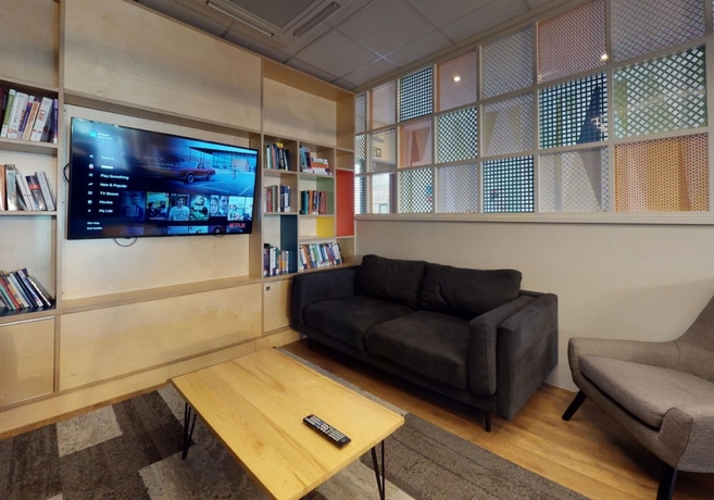 Imagen de los interiores del Hotel Opal Court. Foto 6