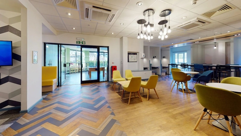 Imagen de los interiores del Hotel Opal Court. Foto 12