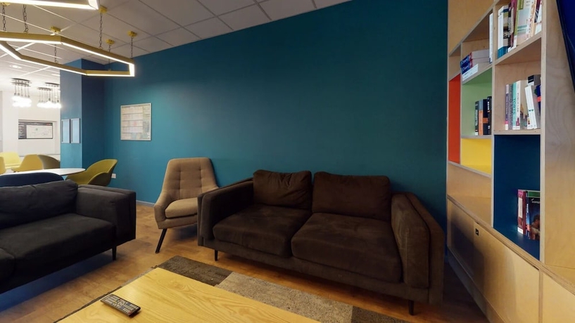 Imagen de los interiores del Hotel Opal Court. Foto 14