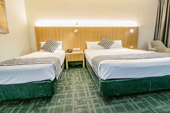 Imagen de la habitación del Hotel Opal Cove Resort. Foto 7