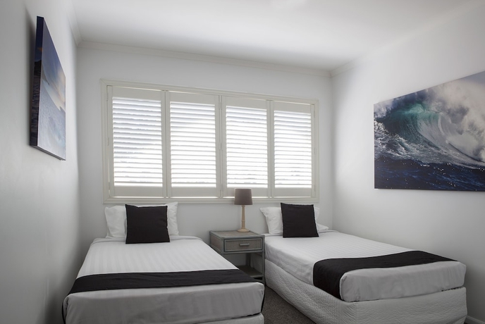 Imagen de la habitación del Hotel Opal Cove Resort. Foto 13