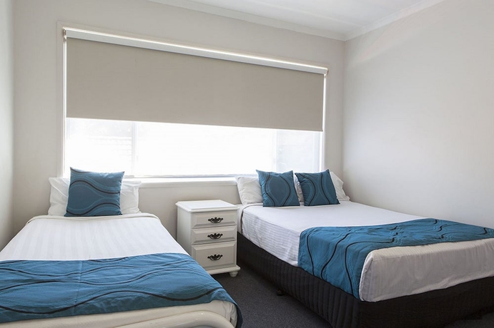 Imagen de la habitación del Hotel Opal Cove Resort. Foto 16