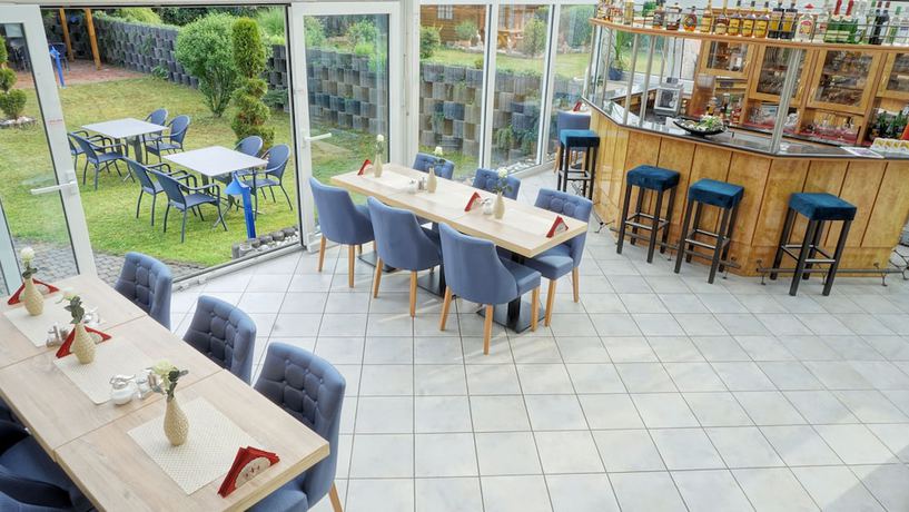 Imagen del bar/restaurante del Hotel Opal, Laatzen. Foto 4