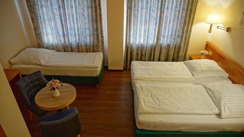 Imagen de la habitación del Hotel Opal, Laatzen. Foto 11