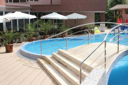 Imagen general del Hotel Opal, Nessebar. Foto 1
