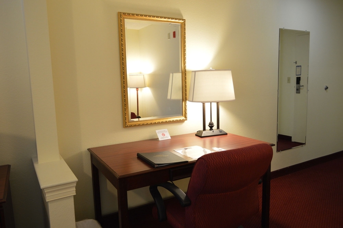 Imagen de la habitación del Hotel Opal and Suites. Foto 12