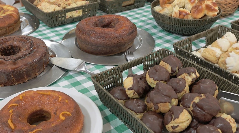 Imagen del bar/restaurante del Hotel Opala. Foto 7