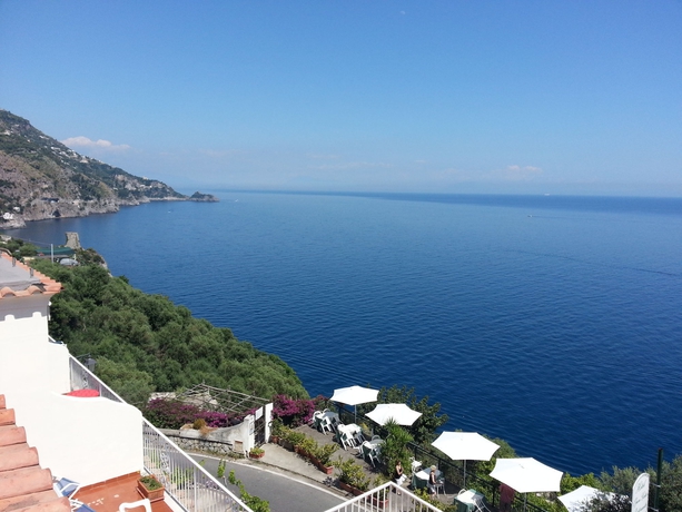 Imagen de los exteriores del Hotel Open Gate. Foto 4