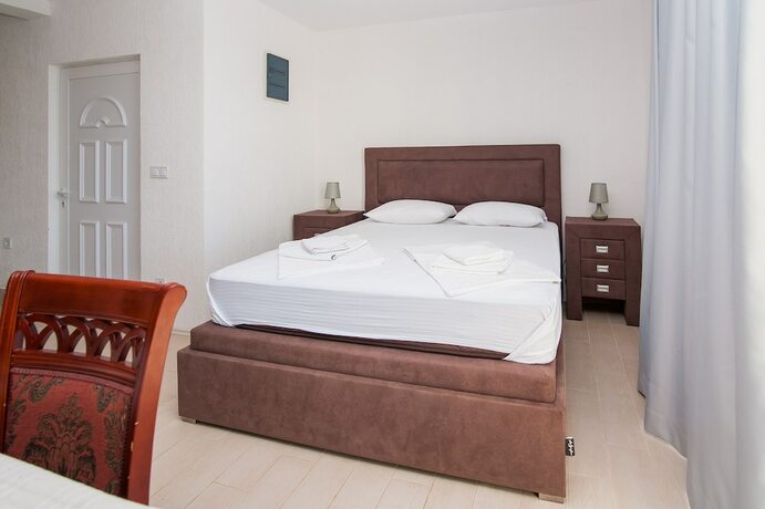 Imagen de la habitación del Hotel Open Sea Luxury Apartments. Foto 19