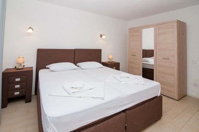 Imagen general del Hotel Open Sea Luxury Apartments. Foto 10