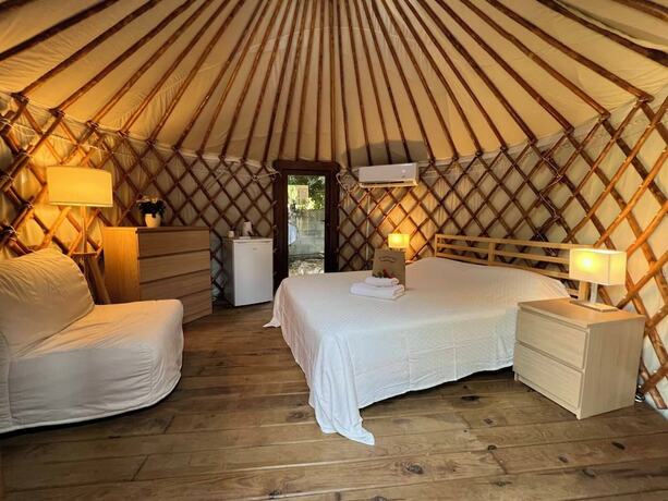 Imagen de la habitación del Hotel Open Sky Villa. Foto 13