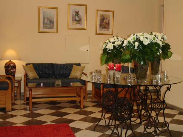 Imagen de los interiores del Hotel Opera Blue. Foto 13