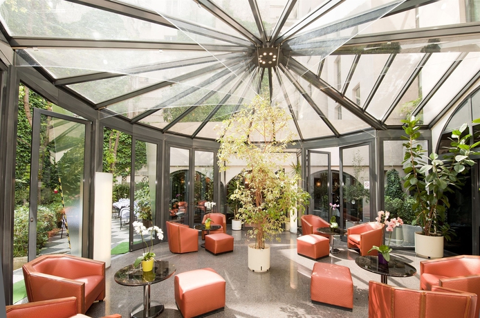 Imagen de los interiores del Hotel Opera Cadet. Foto 14