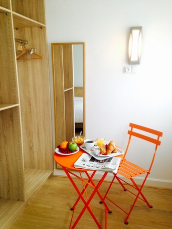 Imagen del bar/restaurante del Hotel Opera Dieppe. Foto 3