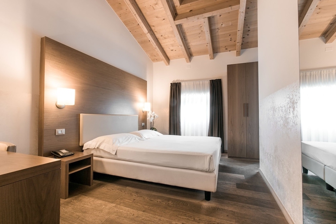 Imagen de la habitación del Hotel Opera'. Foto 9