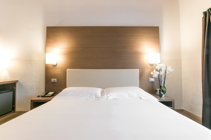 Imagen de la habitación del Hotel Opera'. Foto 10