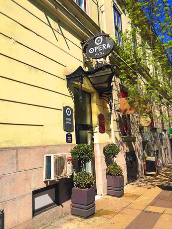 Imagen de los exteriores del Hotel Opera Garni. Foto 11