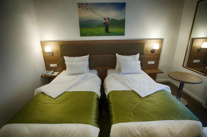 Imagen de la habitación del Hotel Opera Garni. Foto 7