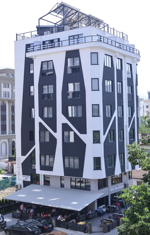 Imagen de la habitación del Hotel Opera House, SKOPJE. Foto 3