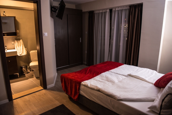 Imagen de los interiores del Hotel Opera House, SKOPJE. Foto 16