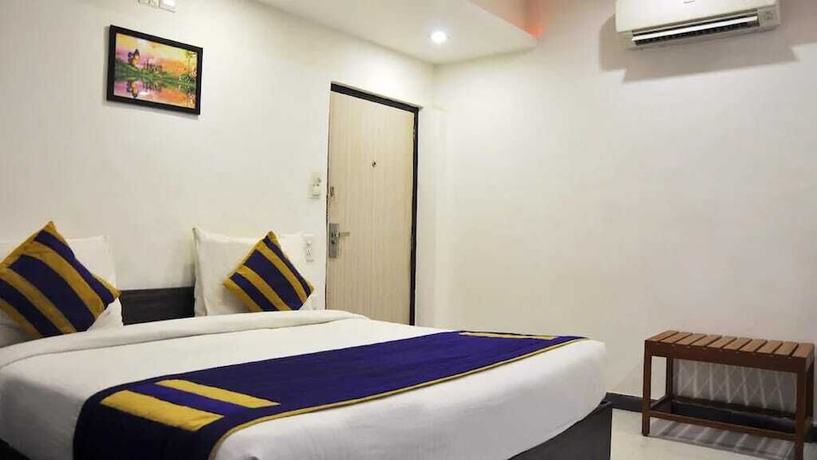 Imagen de la habitación del Hotel Opera Inn. Foto 8