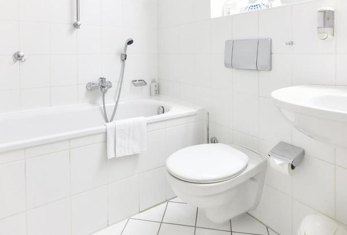 Imagen de la habitación del Hotel Opera K&ouml;ln. Foto 7