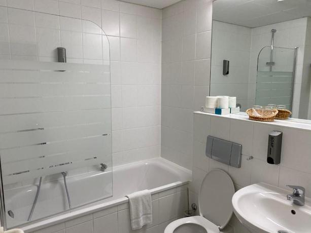 Imagen de la habitación del Hotel Opera K&ouml;ln. Foto 10