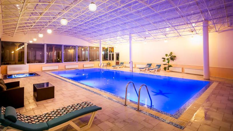 Imagen de la piscina del Hotel Opera Plaza, Cluj-Napoca . Foto 14