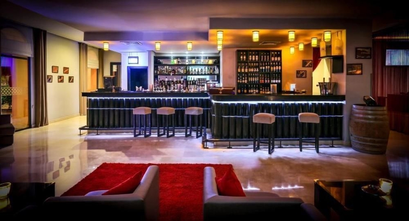 Imagen del bar/restaurante del Hotel Opera Plaza, Gueliz. Foto 4