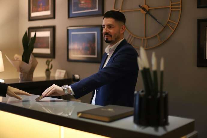 Imagen general del Hotel Opera, Pristina. Foto 5