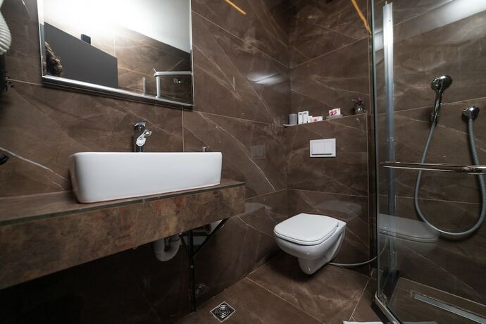 Imagen general del Hotel Opera, Pristina. Foto 11