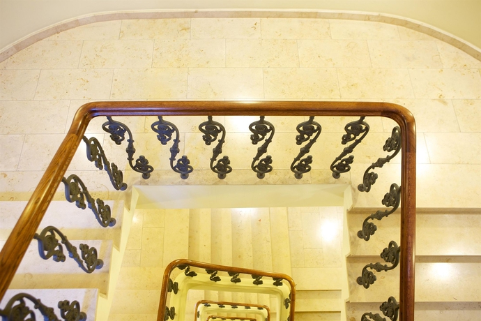 Imagen de los interiores del Hotel Opera, Riga. Foto 10